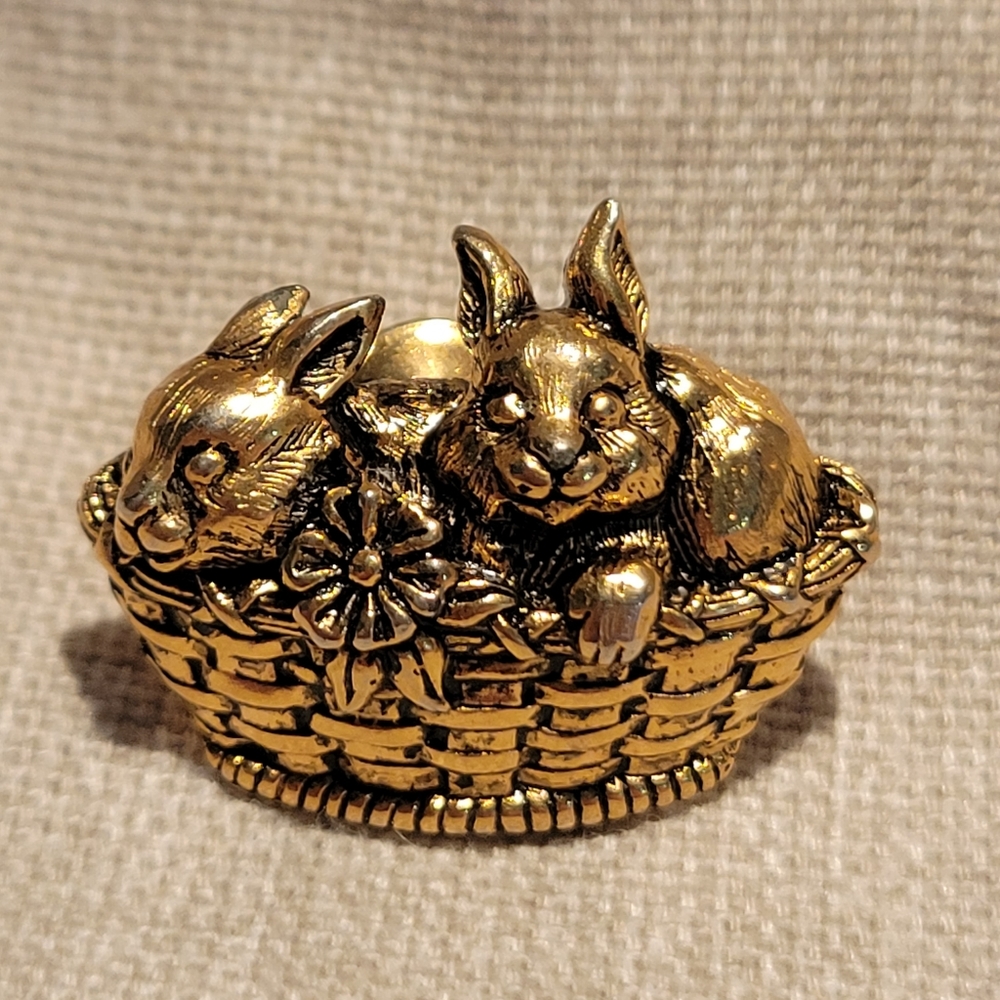 Avon Bunny Pin